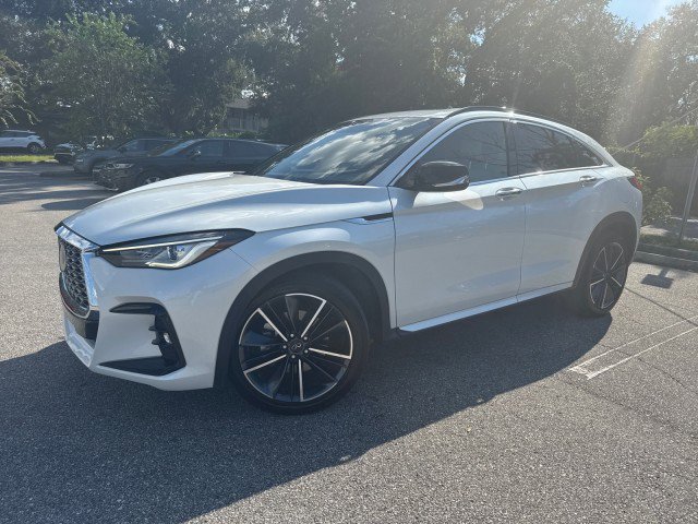 Used 2024 INFINITI QX55 Luxe image 3