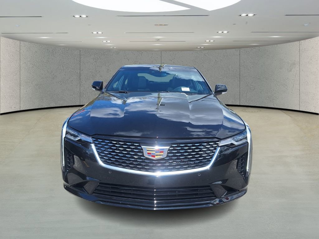 Used 2025 Cadillac CT4 Premium Luxury image 8