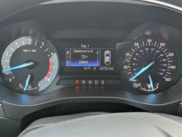 Used 2016 Ford Fusion SE FWD image 11