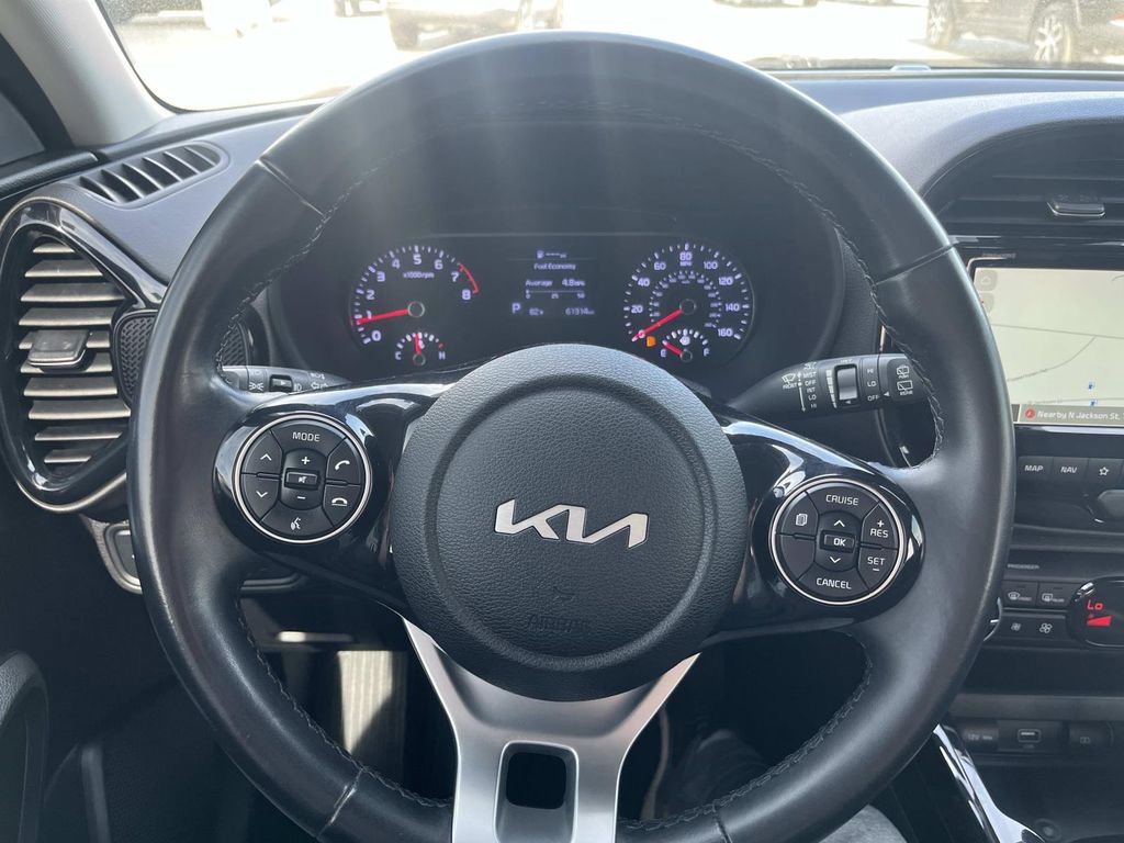 Used 2022 Kia Soul EX image 14