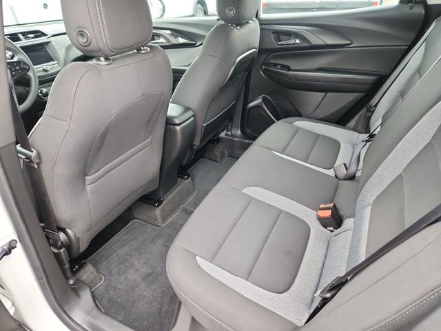 Used 2023 Chevrolet TrailBlazer LS image 25