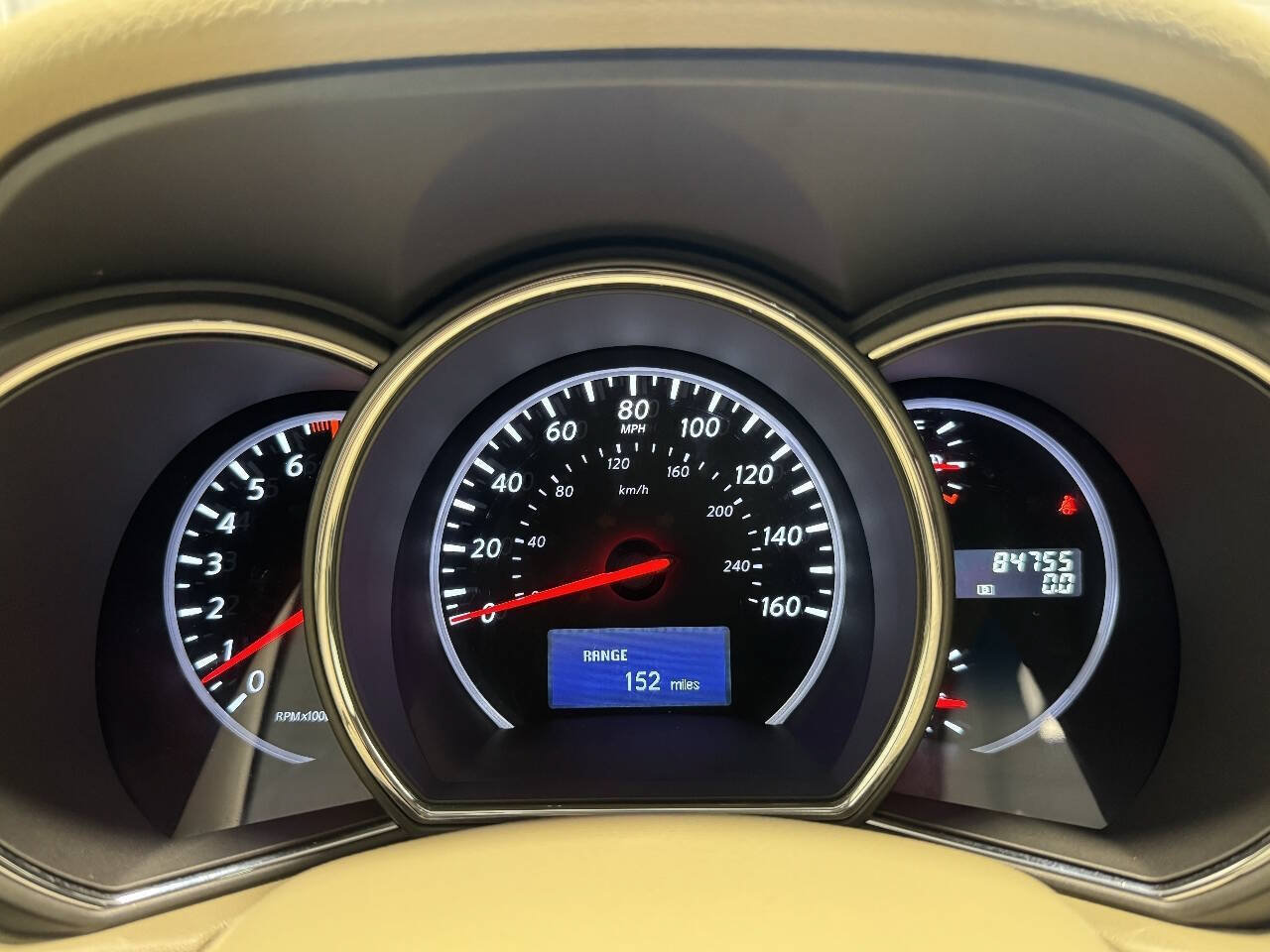 Used 2014 Nissan Murano LE AWD/4WD image 28
