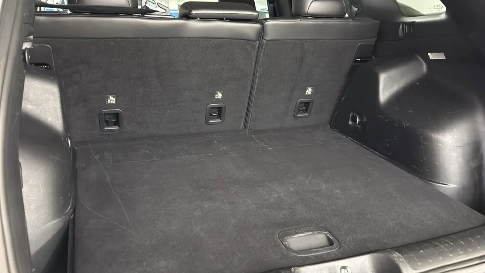 Used 2021 Jeep Cherokee Latitude Lux FWD image 29