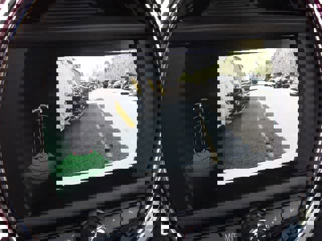 Used 2020 MINI Cooper 2-Door Hardtop image 29