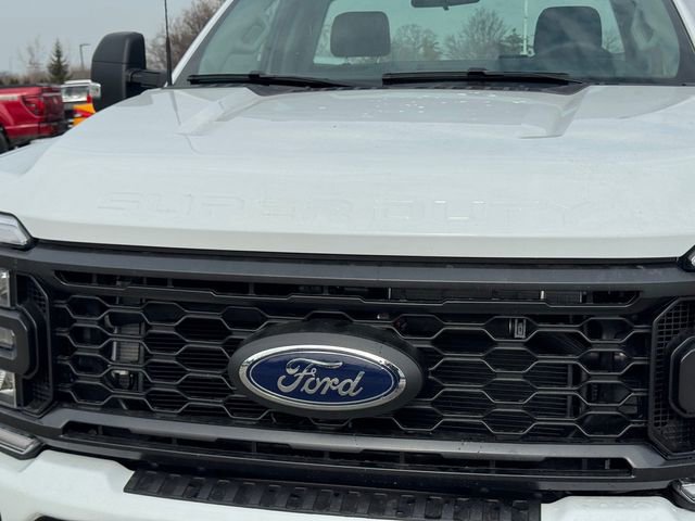 New 2026 Ford F250 XL w/ STX Appearance Package AWD/4WD image 5