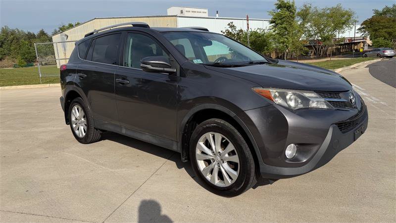 Used 2014 Toyota RAV4 Limited w/ Technology Package AWD/4WD image 7