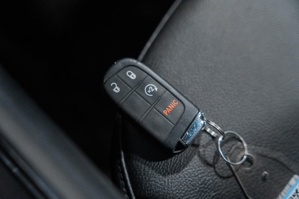 Certified 2024 Jeep Compass Latitude w/ Sun and Sound Group image 48