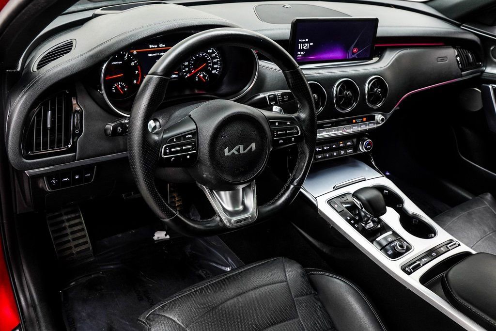 Used 2023 Kia Stinger GT2 image 15