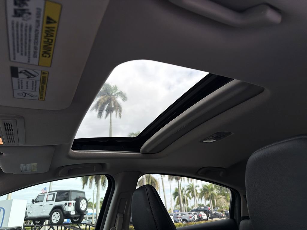 Certified 2022 Honda HR-V EX-L image 27