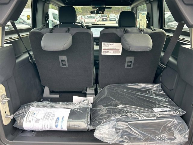 New 2025 Ford Bronco Base image 12