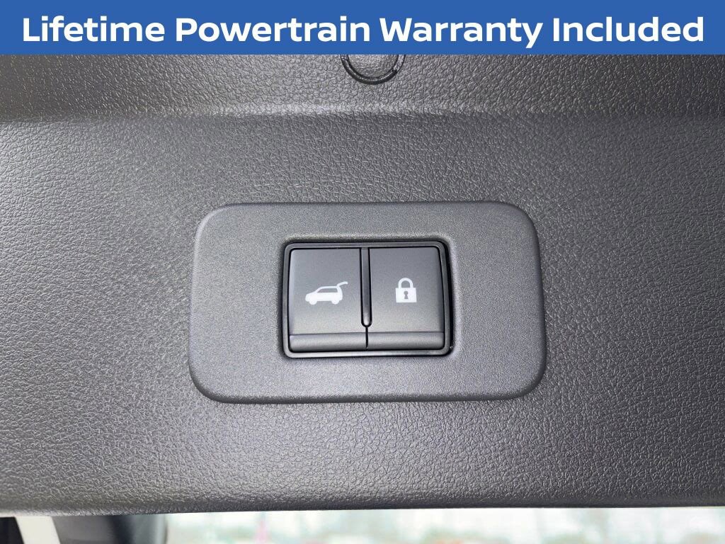 New 2026 Nissan Leaf Platinum+ w/ Cargo Package (Platinum+) FWD image 6