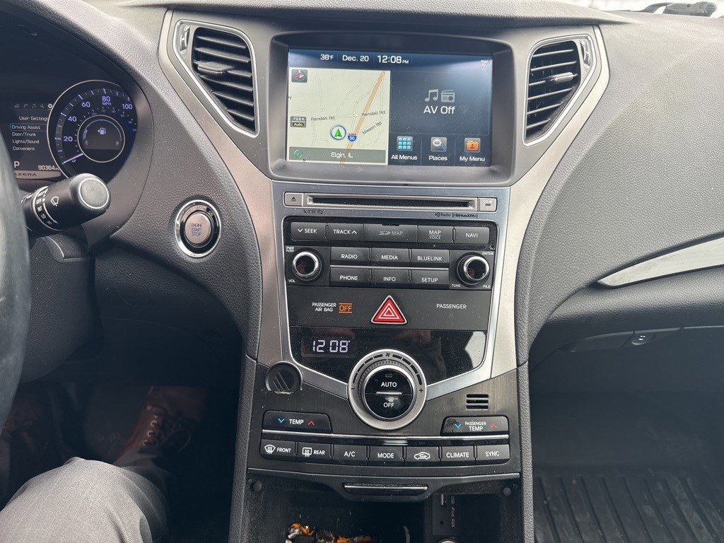 Used 2016 Hyundai Azera image 13