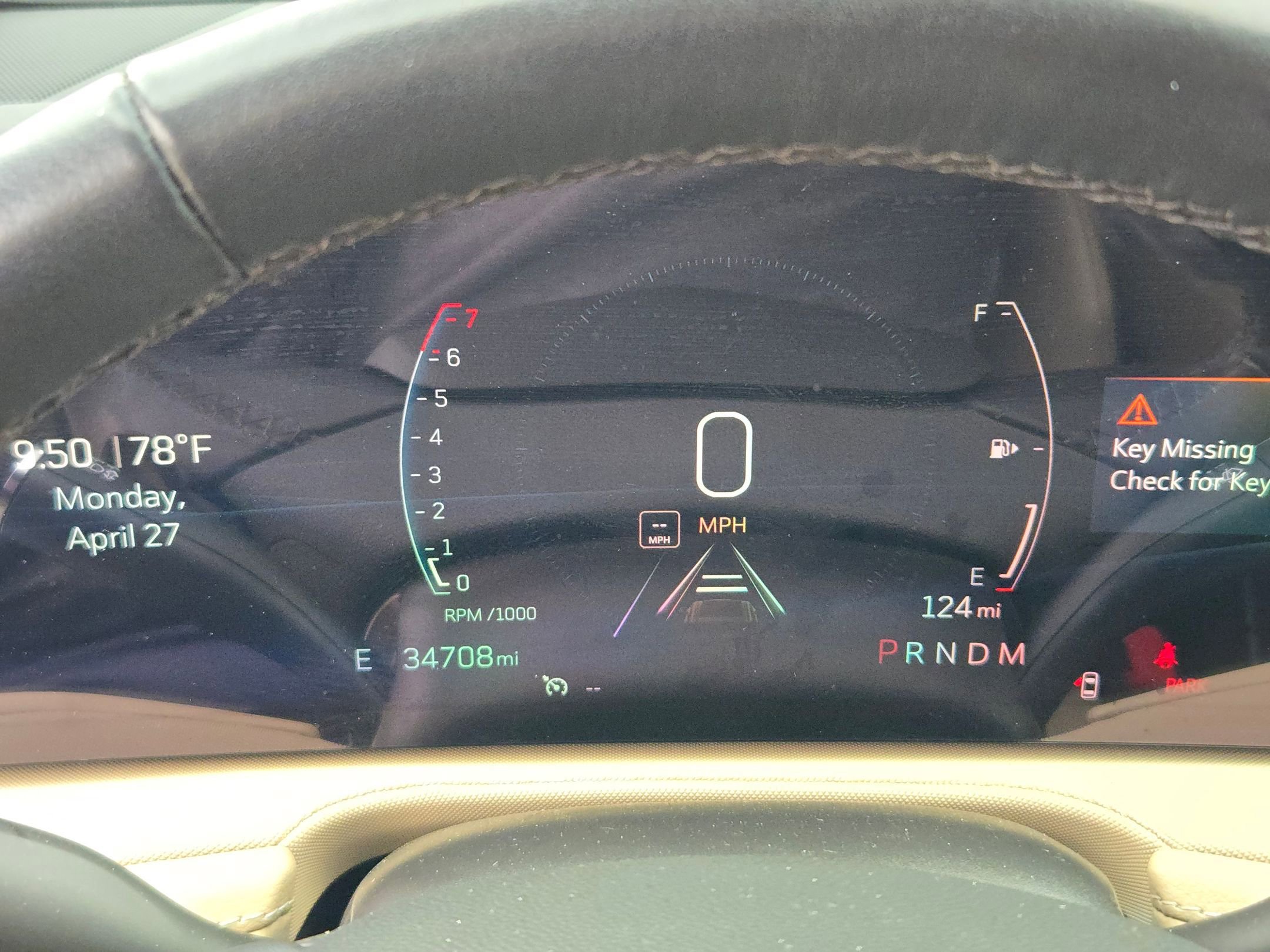 Used 2024 Cadillac XT4 Luxury w/ Cold Weather Package FWD image 11