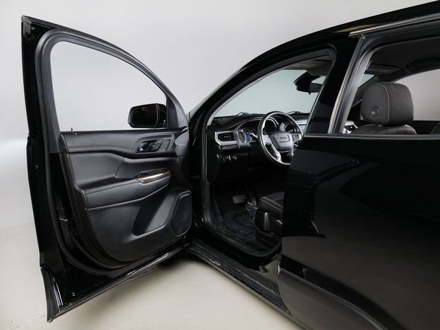 Used 2023 GMC Acadia SLE FWD image 25