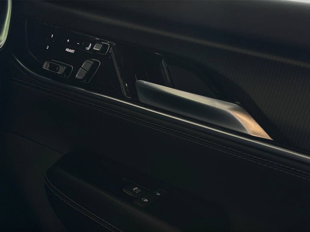 Used 2024 Jeep Grand Wagoneer L Series II w/ Quick Order Packagew 28T AWD/4WD image 20