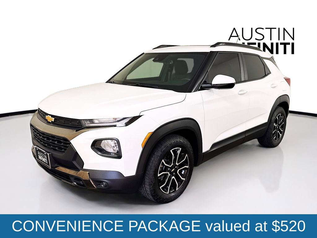 Used 2023 Chevrolet TrailBlazer ACTIV w/ Sun and Liftgate Package image 3