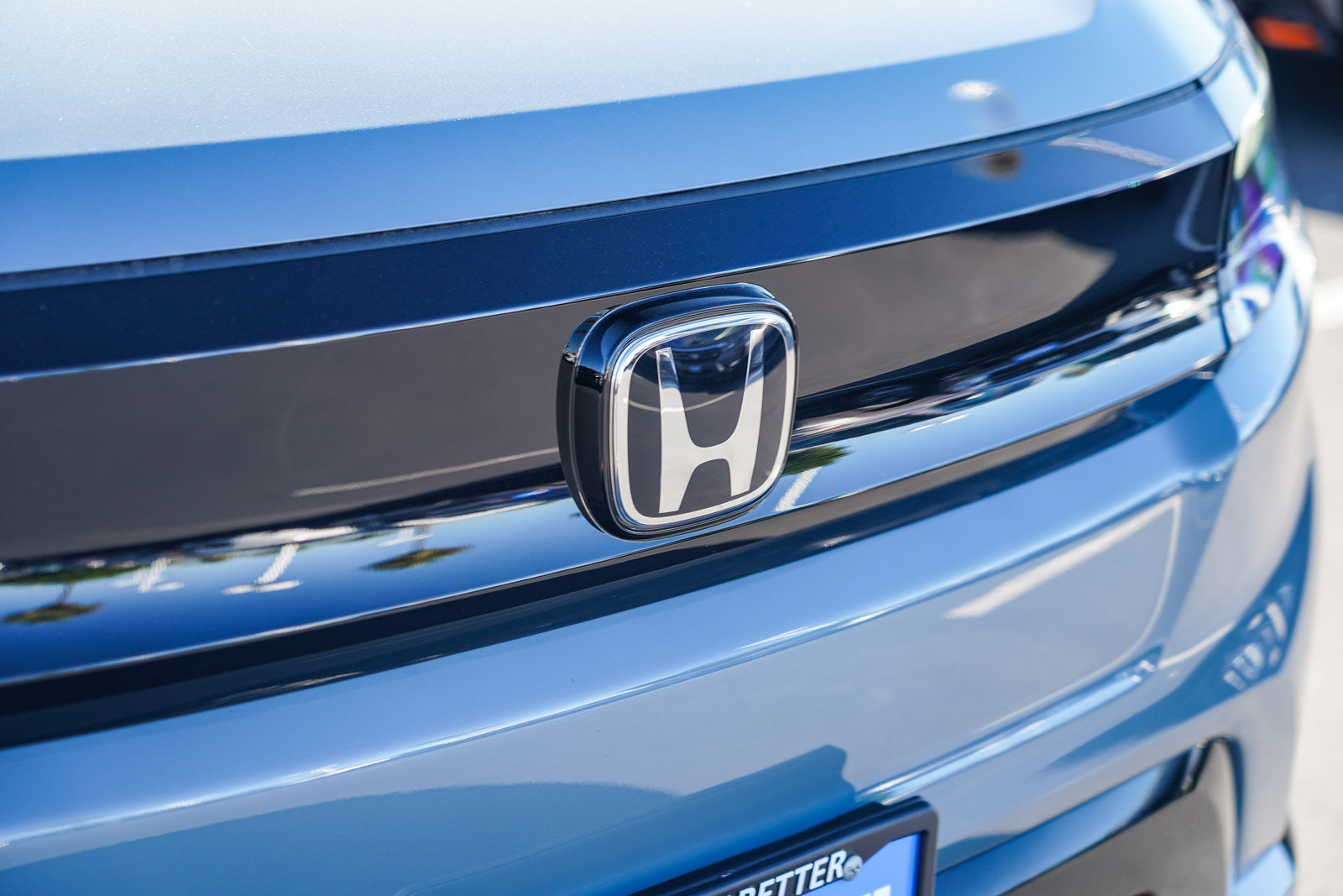 New 2026 Honda Prologue Touring image 3