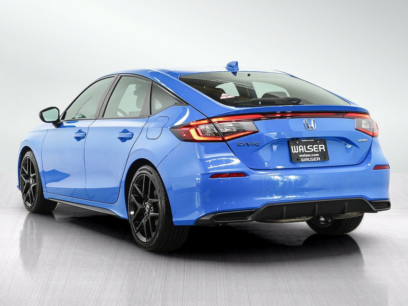 Used 2024 Honda Civic Sport image 3