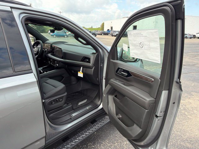 New 2026 Chevrolet Tahoe Z71 w/ Z71 Off-Road Package AWD/4WD image 33