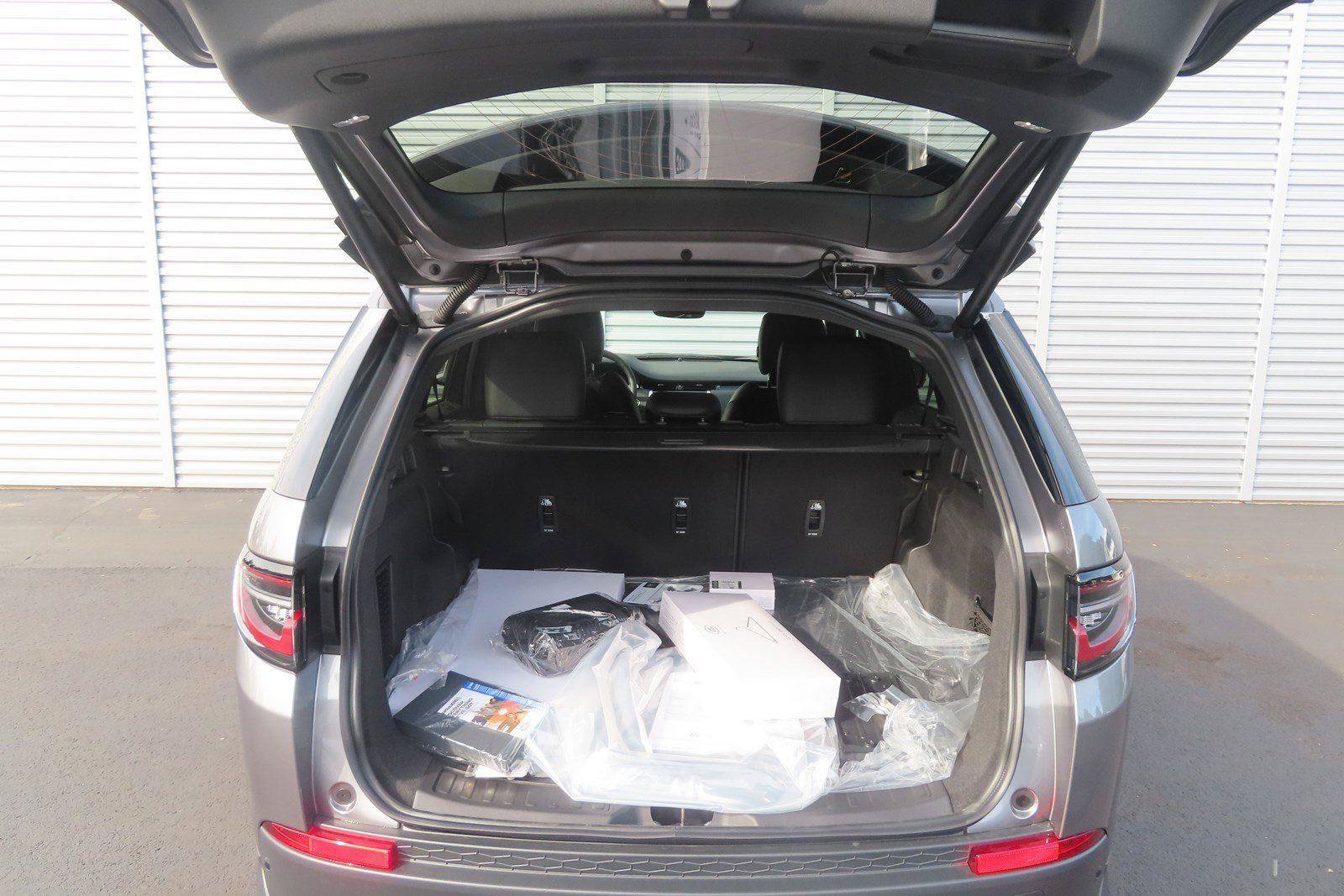Certified 2023 Land Rover Discovery Sport SE AWD/4WD image 23