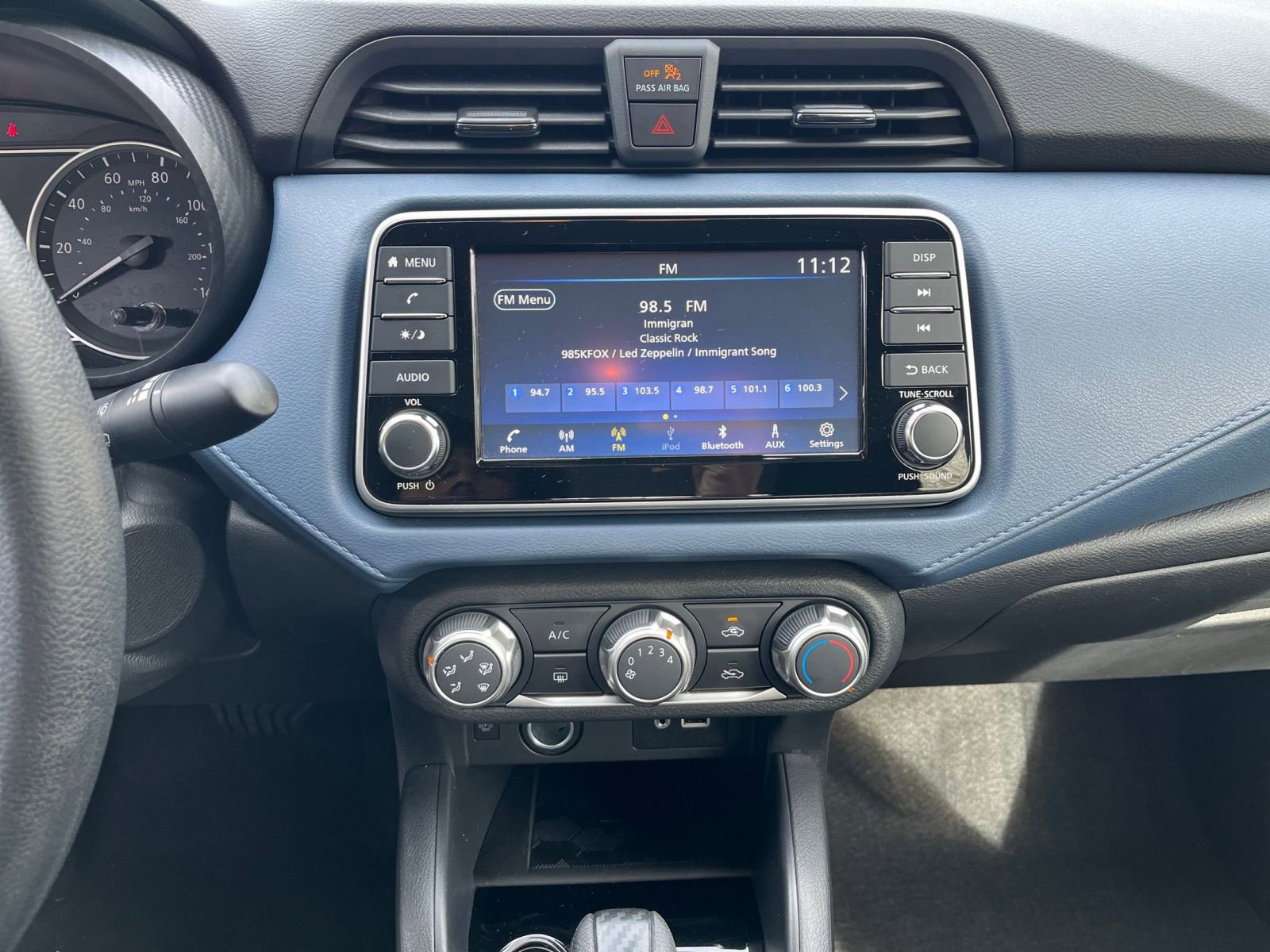 Used 2025 Nissan Versa SV image 17