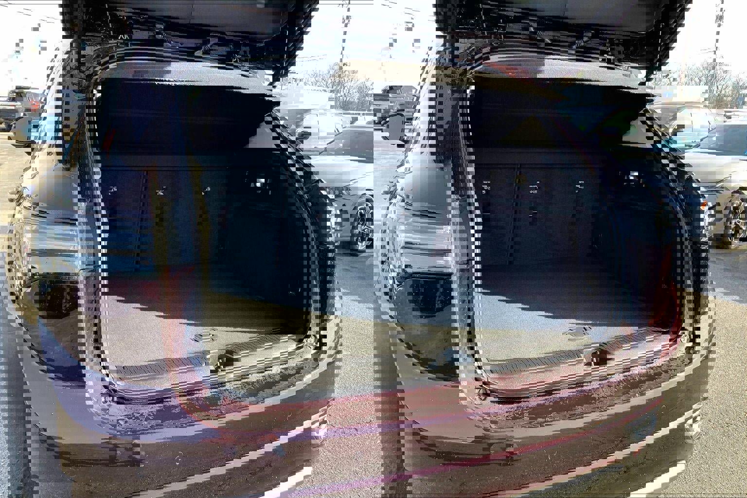 Used 2023 Buick Envision Avenir image 4