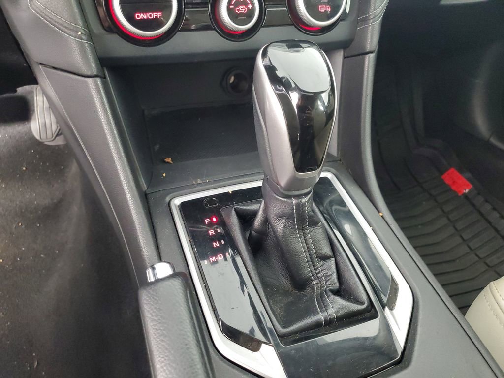 Used 2017 Subaru Impreza 2.0i Limited image 18
