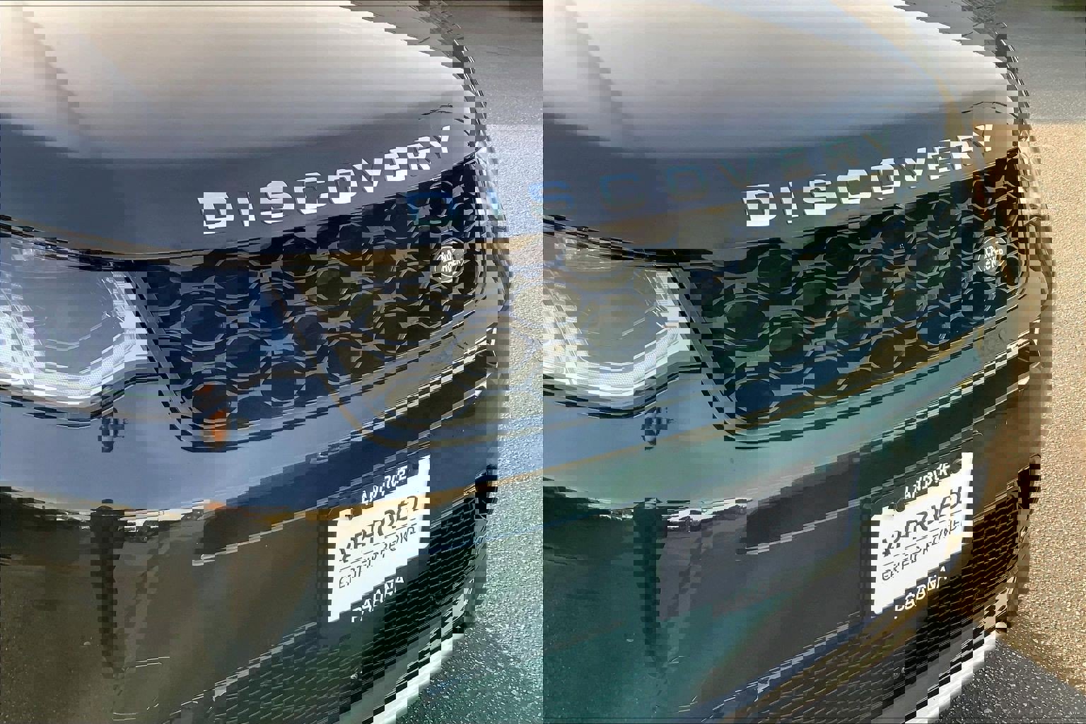 Used 2024 Land Rover Discovery Sport S image 31