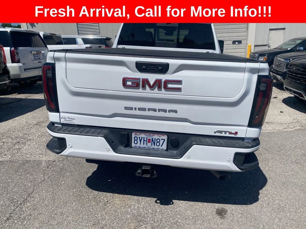 Used 2025 GMC Sierra 2500 AT4 w/ Technology Package AWD/4WD image 18