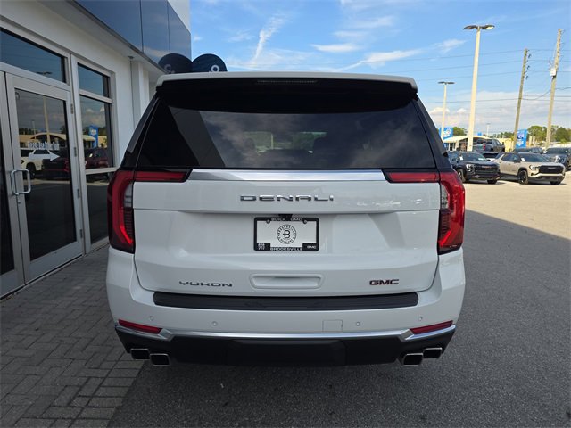 New 2026 GMC Yukon Denali image 8