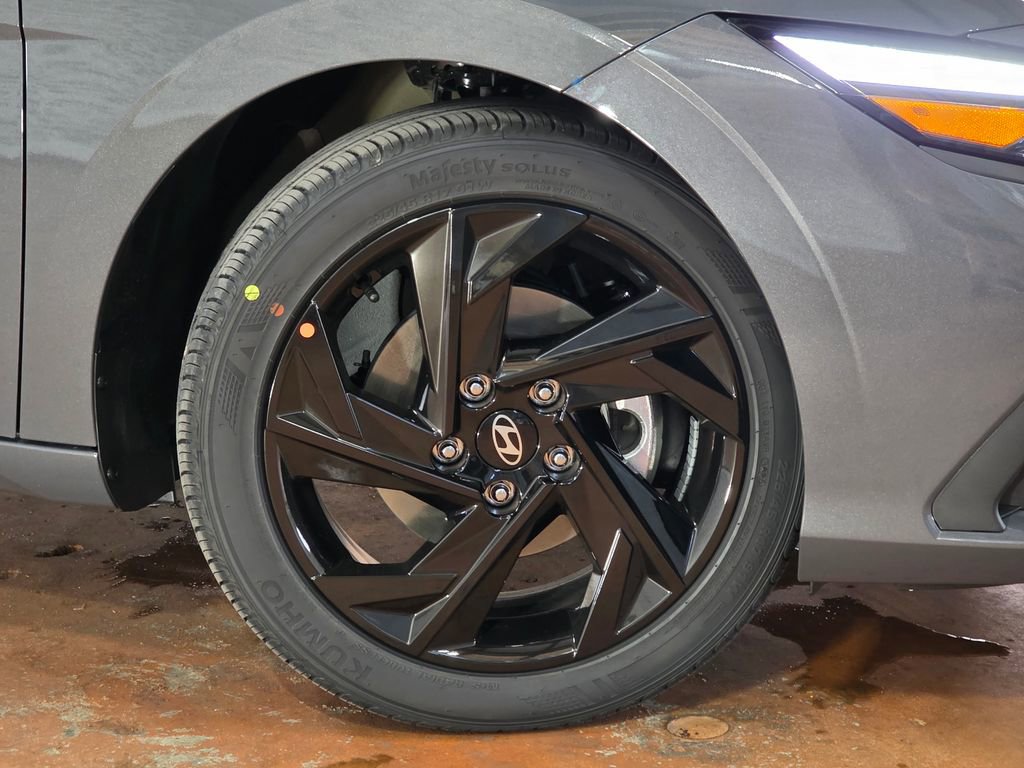New 2026 Hyundai Elantra Sport FWD image 9