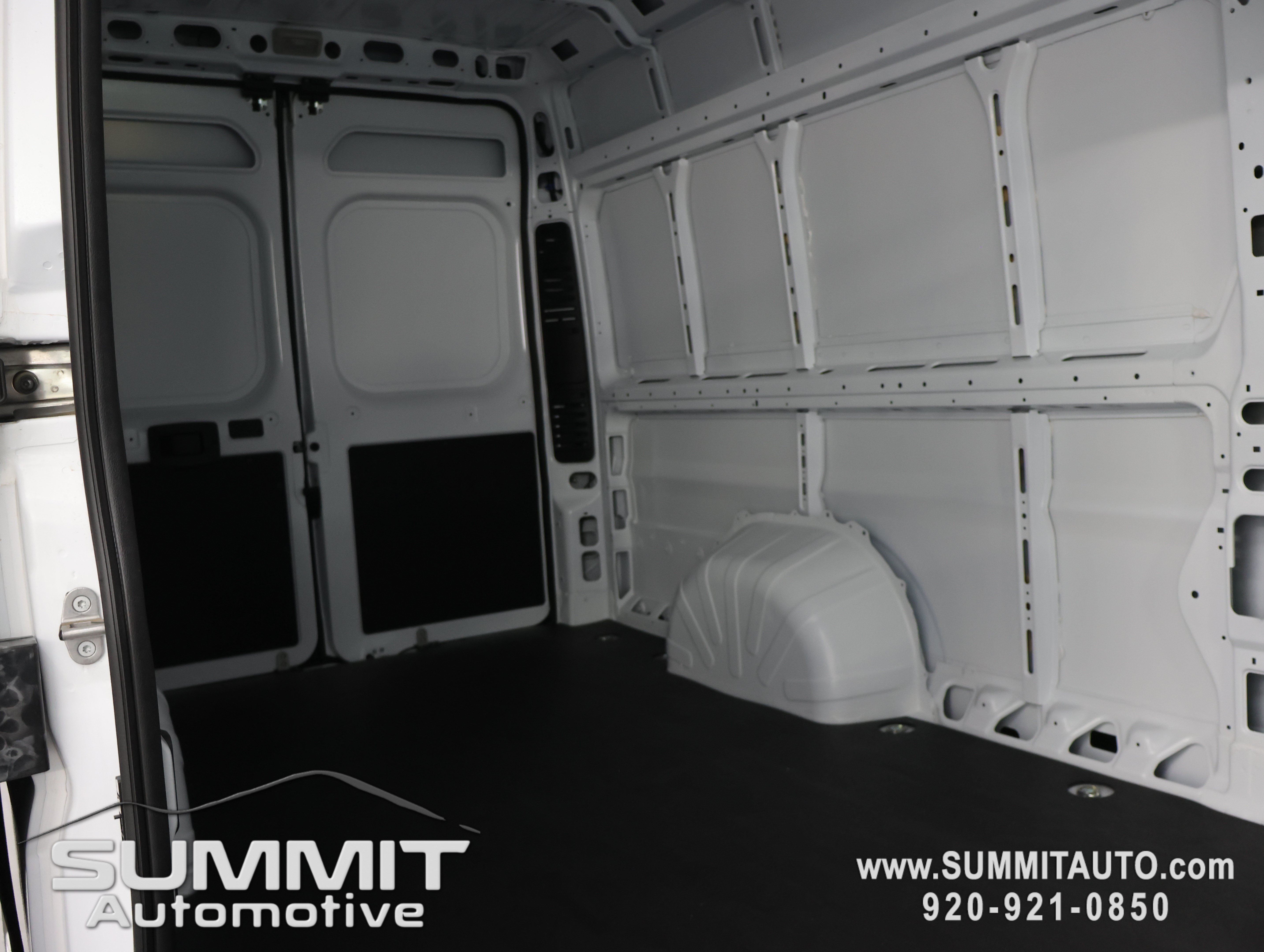 New 2026 RAM ProMaster 3500 w/ Safety Group FWD image 24