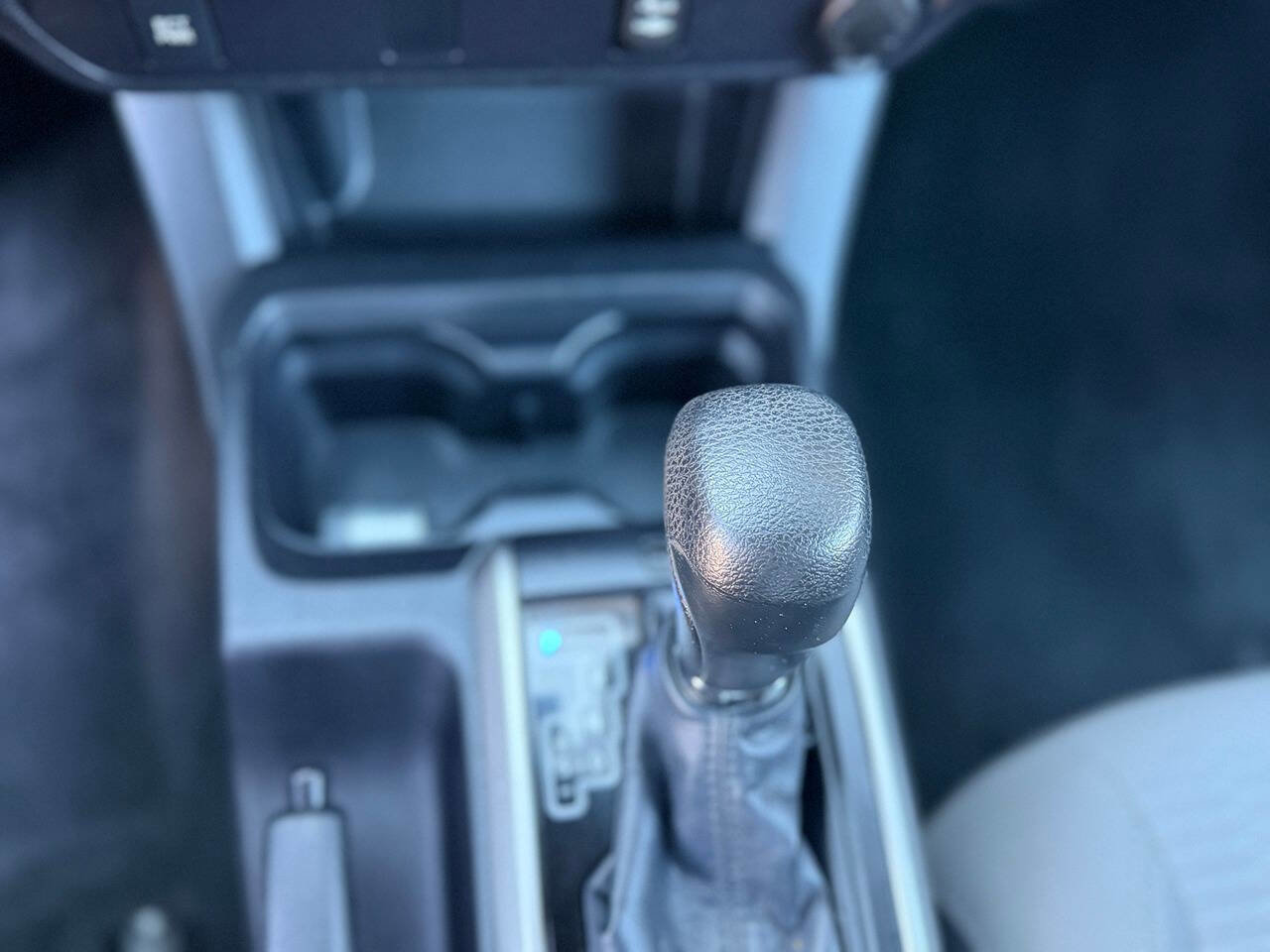 Used 2016 Toyota Tacoma TRD Sport image 25