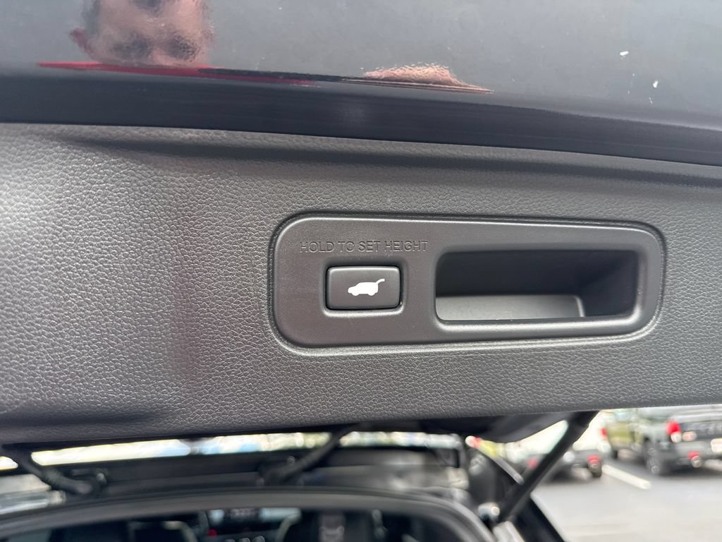 Used 2024 Honda Pilot TrailSport image 47