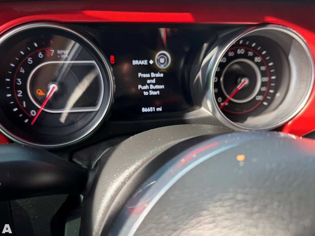 Used 2020 Jeep Gladiator Rubicon w/ Dual Top Group AWD/4WD image 8