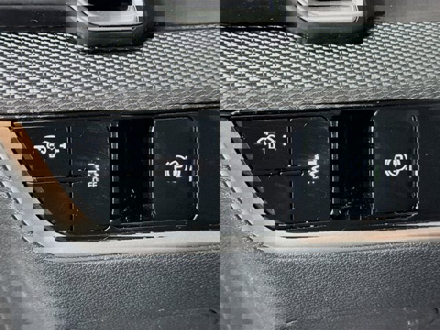 Certified 2025 Kia Sportage LX image 10