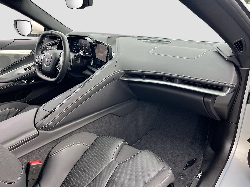 Used 2022 Chevrolet Corvette Stingray Preferred Conv w/ 2LT RWD image 26