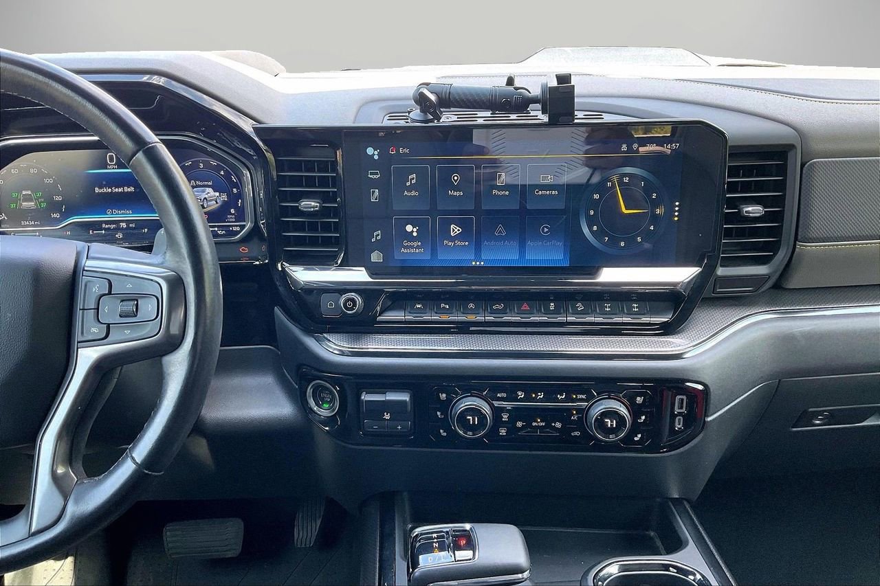 Used 2022 Chevrolet Silverado 1500 ZR2 w/ Technology Package image 13