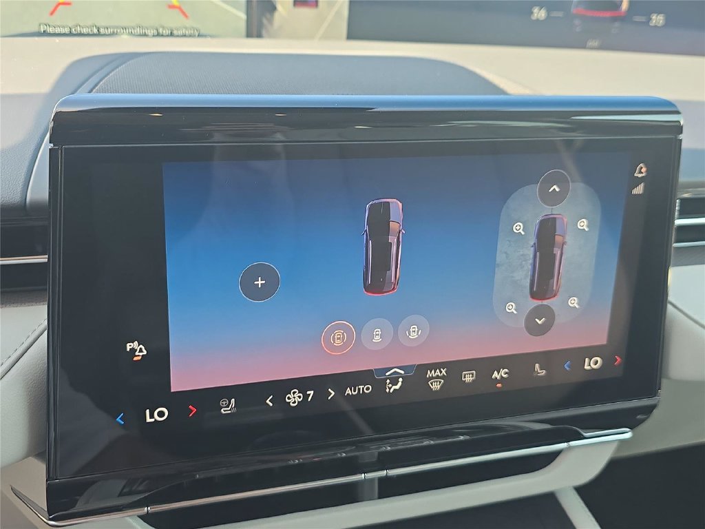 New 2026 Lincoln Nautilus Premier AWD/4WD image 18