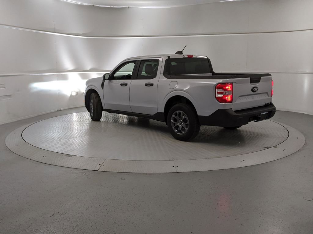 New 2025 Ford Maverick XLT w/ Equipment Group 301A image 4
