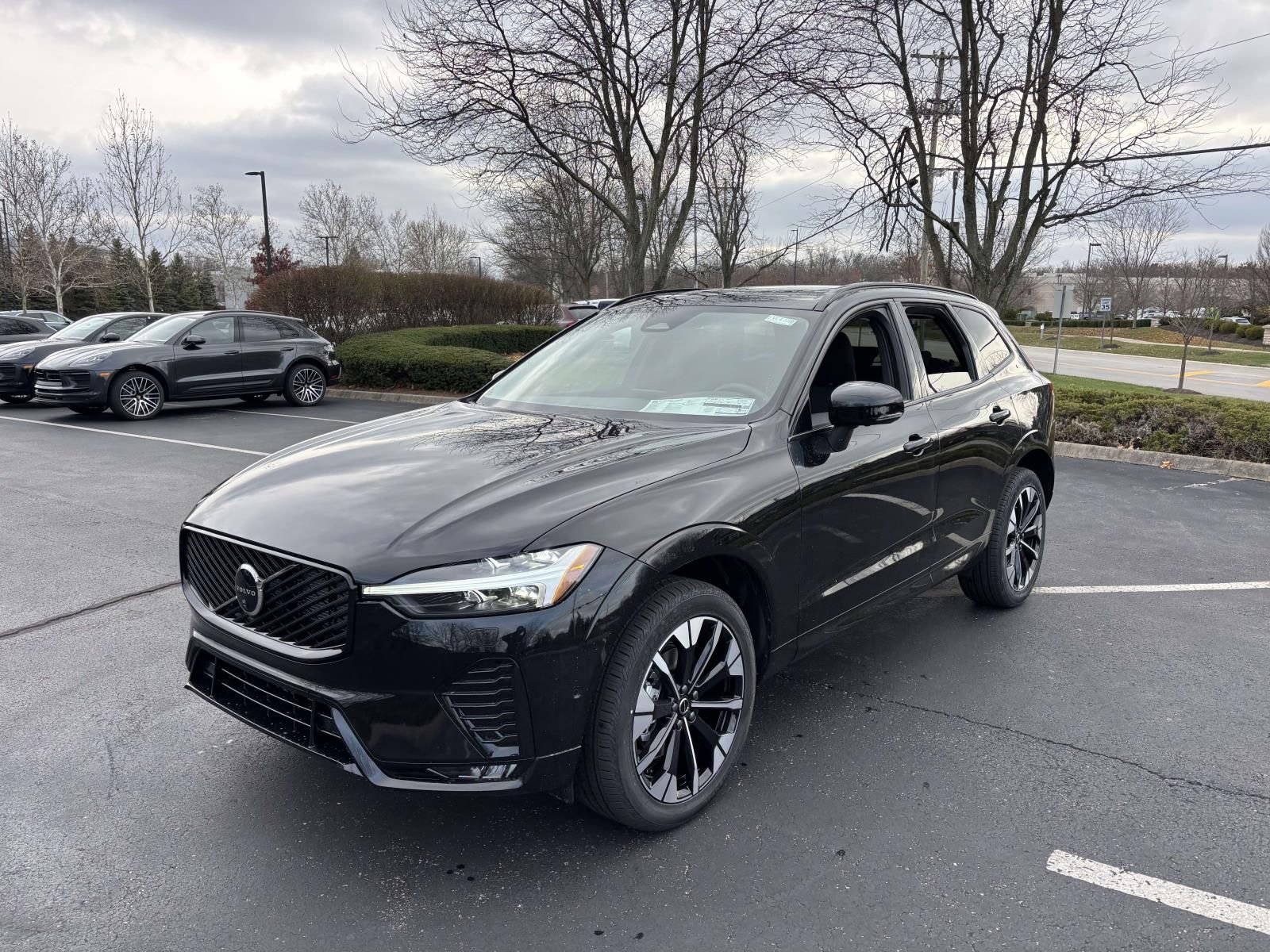 New 2026 Volvo XC60 B5 Plus w/ Protection Package Premier image 3