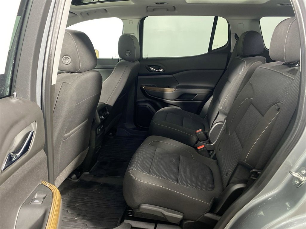 Used 2023 GMC Acadia SLE w/ Driver Convenience Package image 22