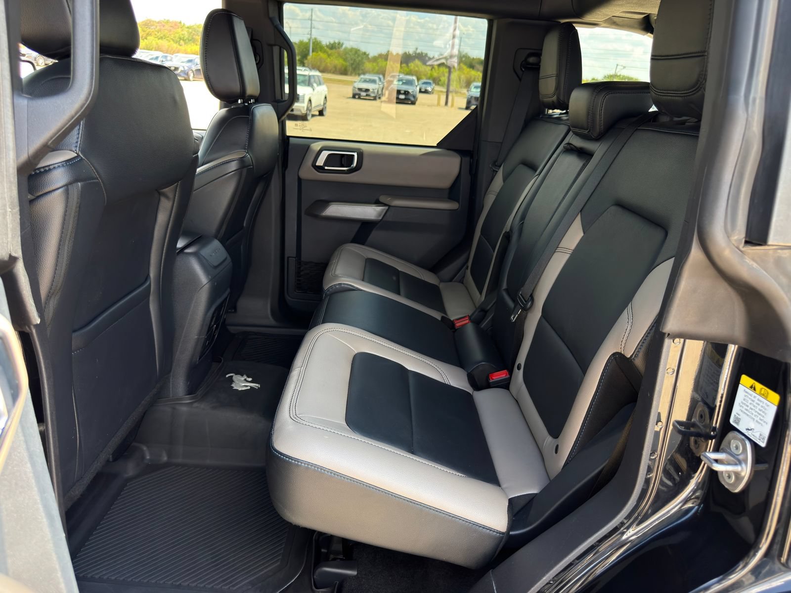 Used 2023 Ford Bronco Wildtrak AWD/4WD image 30