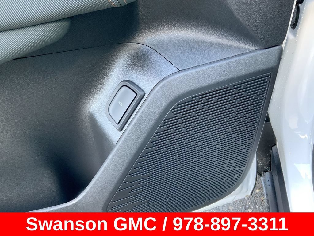 New 2026 GMC Terrain AT4 w/ Technology Package II AWD/4WD image 24