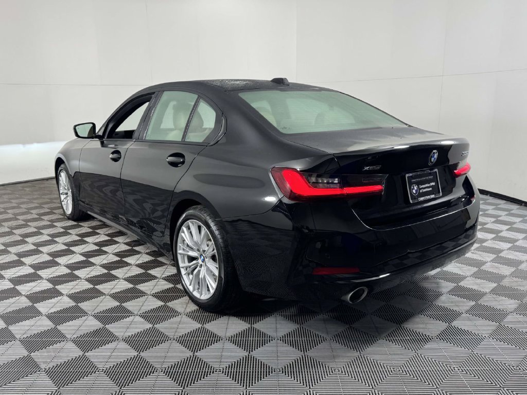 Used 2023 BMW 330i xDrive Sedan w/ Driving Assistance Package AWD/4WD image 8