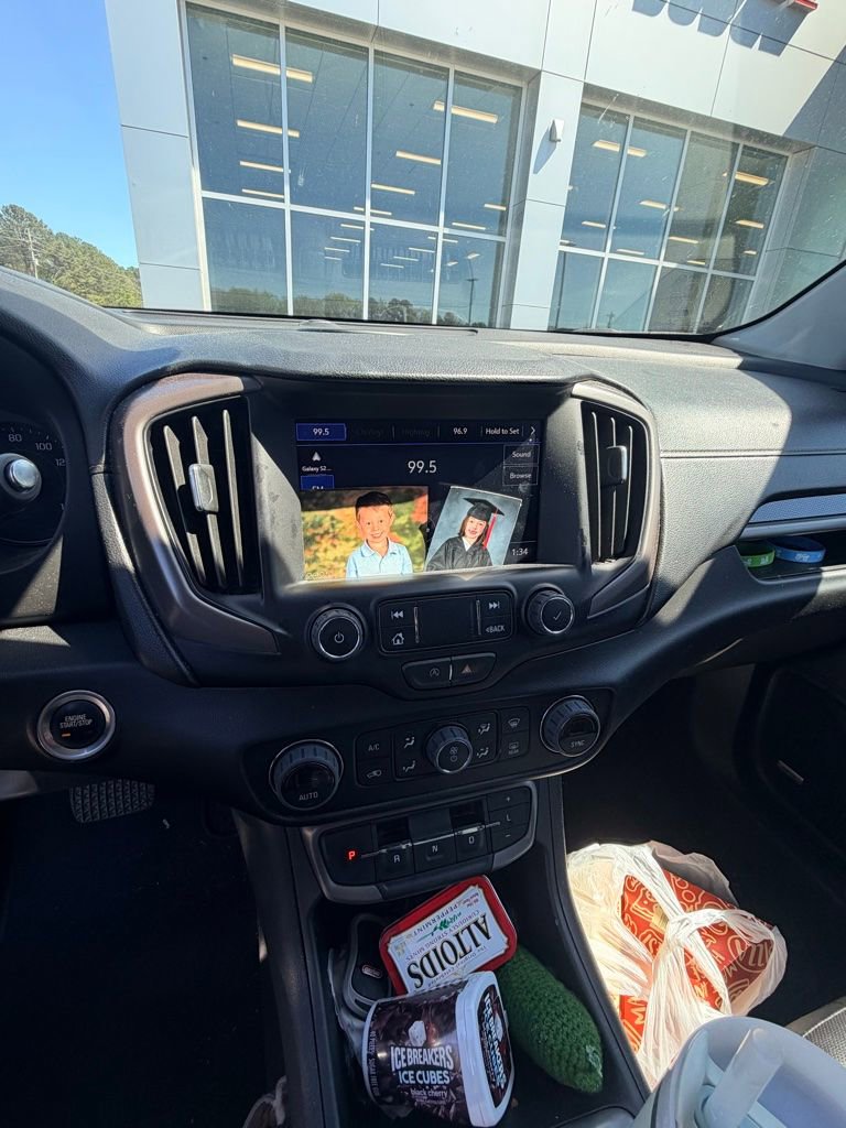 Used 2022 GMC Terrain AT4 w/ Infotainment Package II image 7