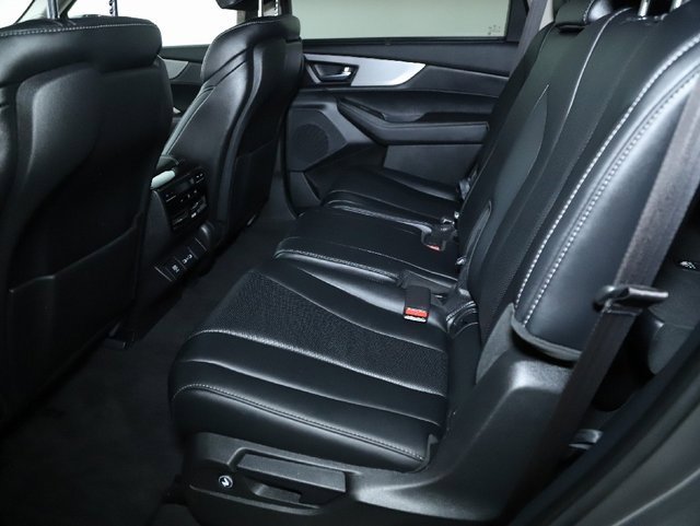 Used 2023 Acura MDX SH-AWD w/ Technology Package image 14
