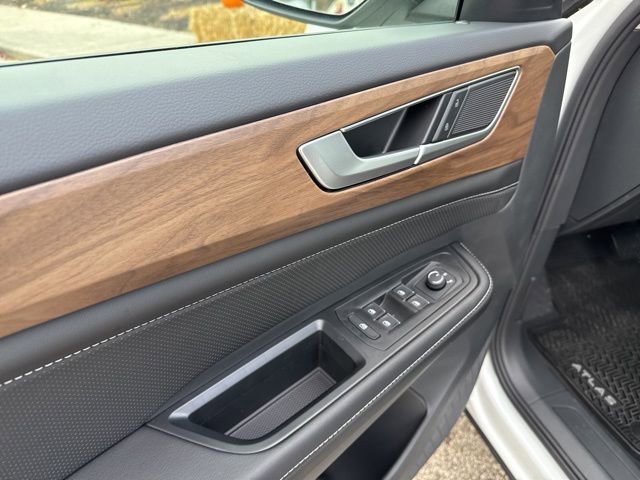 New 2026 Volkswagen Atlas SE image 20