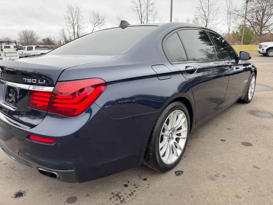 Used 2014 BMW 750Li xDrive AWD/4WD image 11