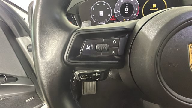 Used 2024 Porsche Cayenne AWD/4WD image 16